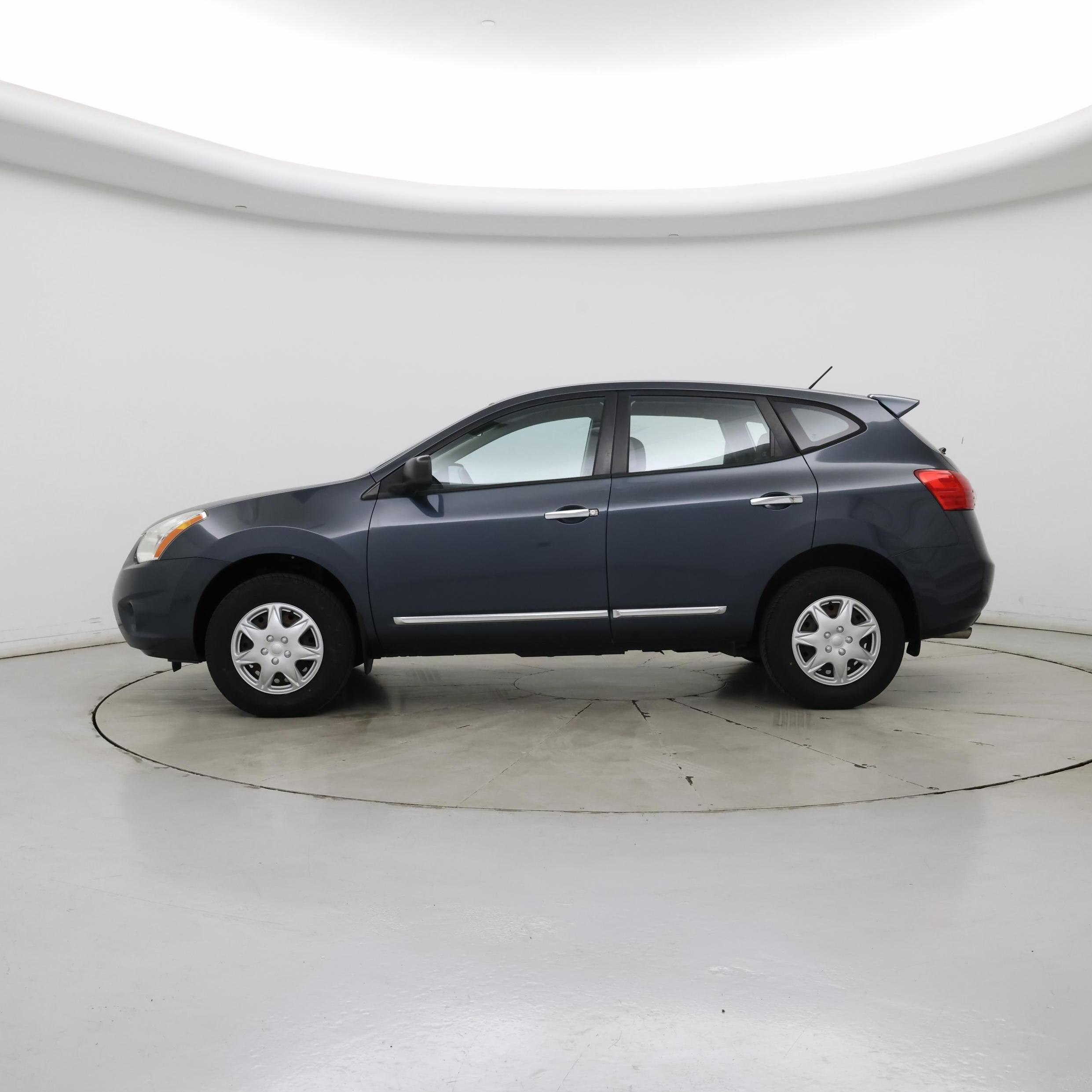 Thumbnail: 2013 Nissan Rogue - 3