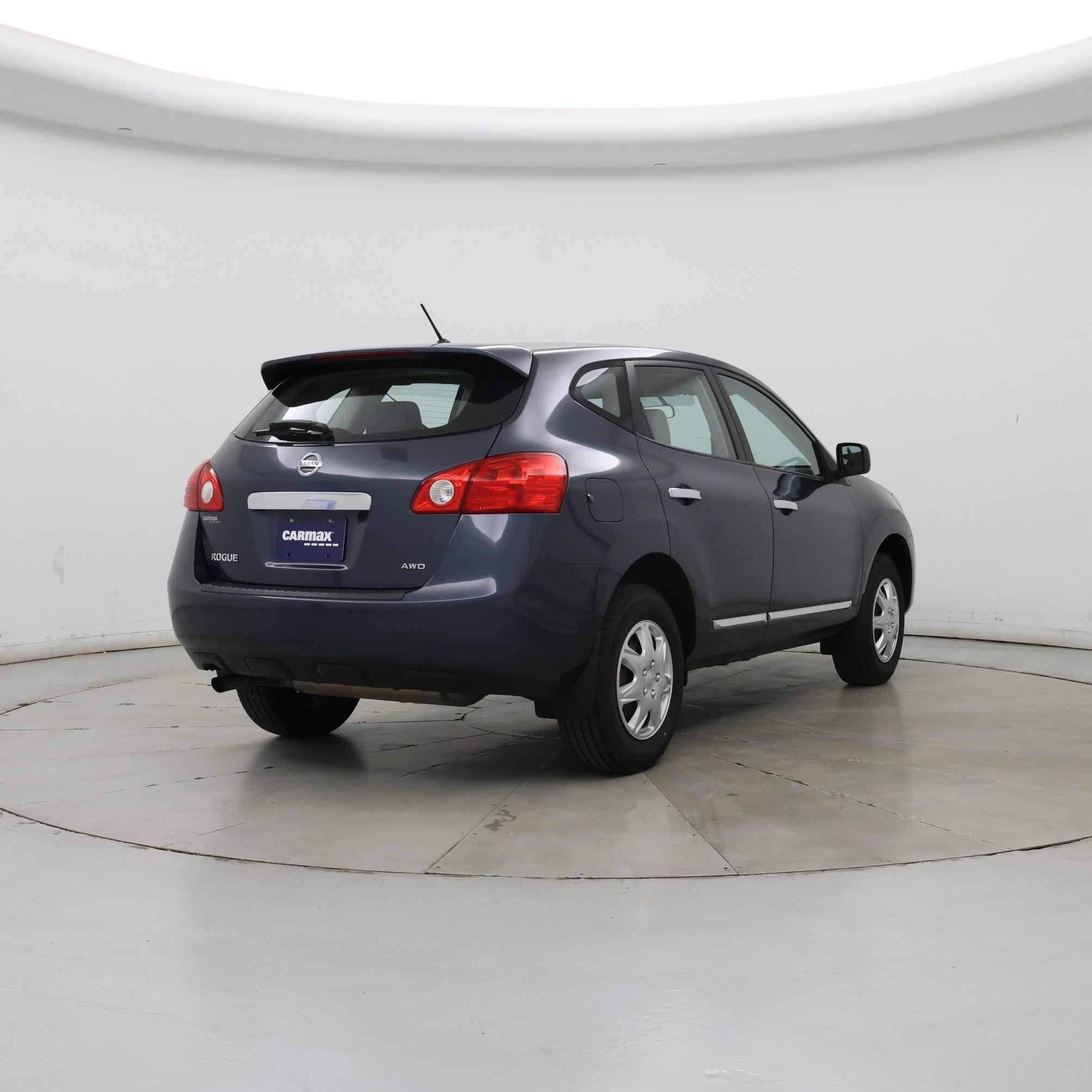 Thumbnail: 2013 Nissan Rogue - 8