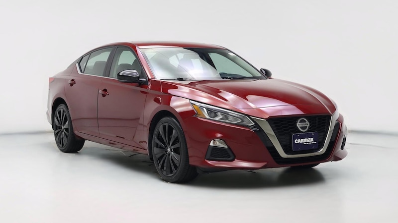 2019 Nissan Altima SR Hero Image
