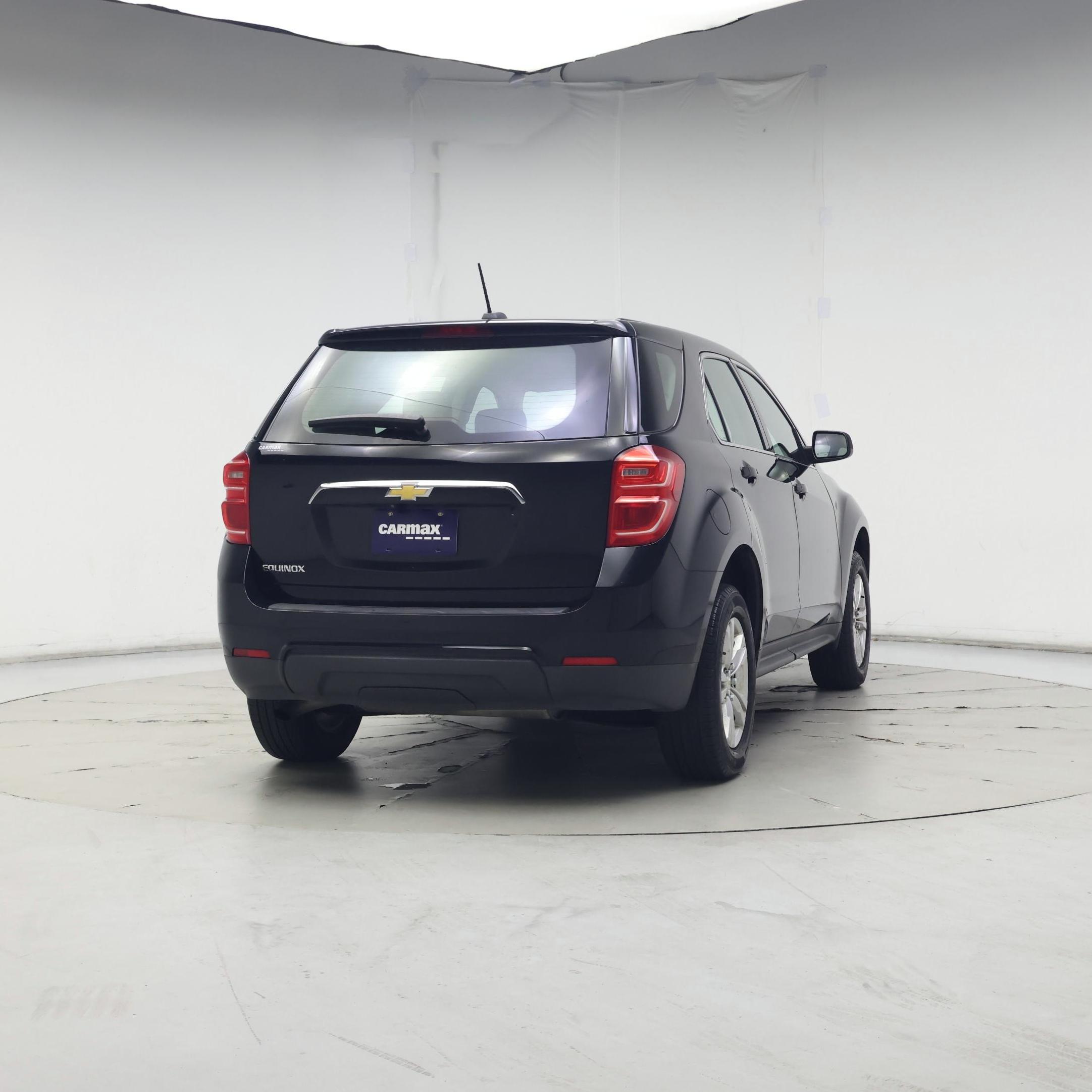 Thumbnail: 2017 Chevrolet Equinox - 8