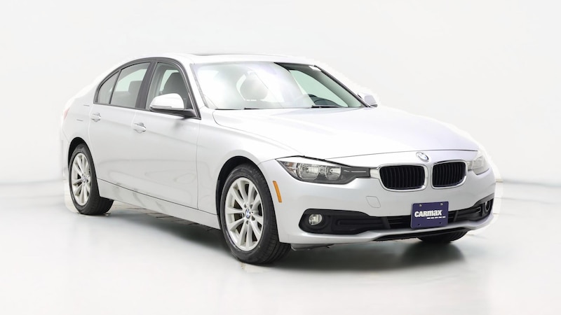 2016 BMW 3 Series 320i Hero Image