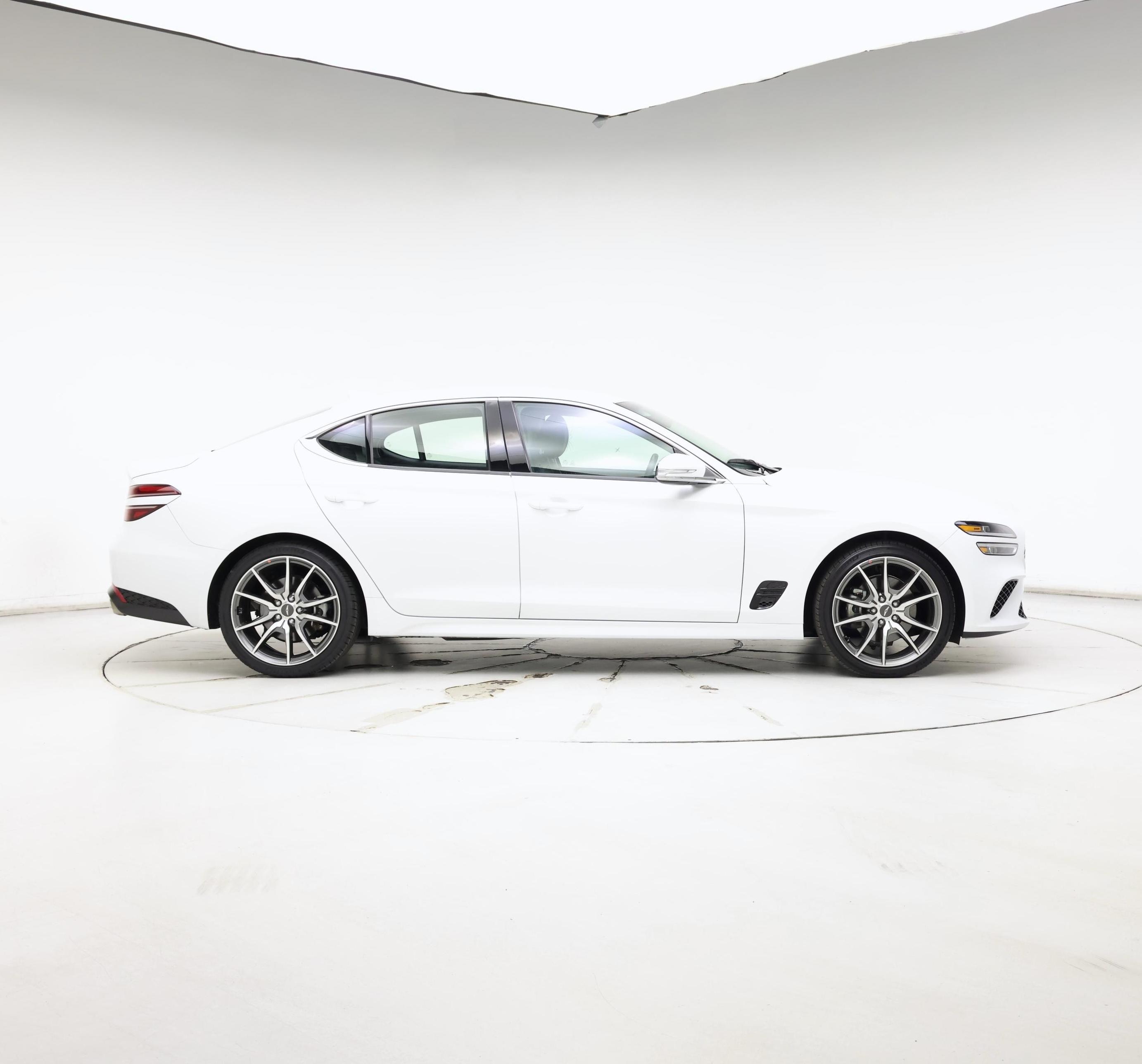 Thumbnail: 2023 Genesis G70 - 7
