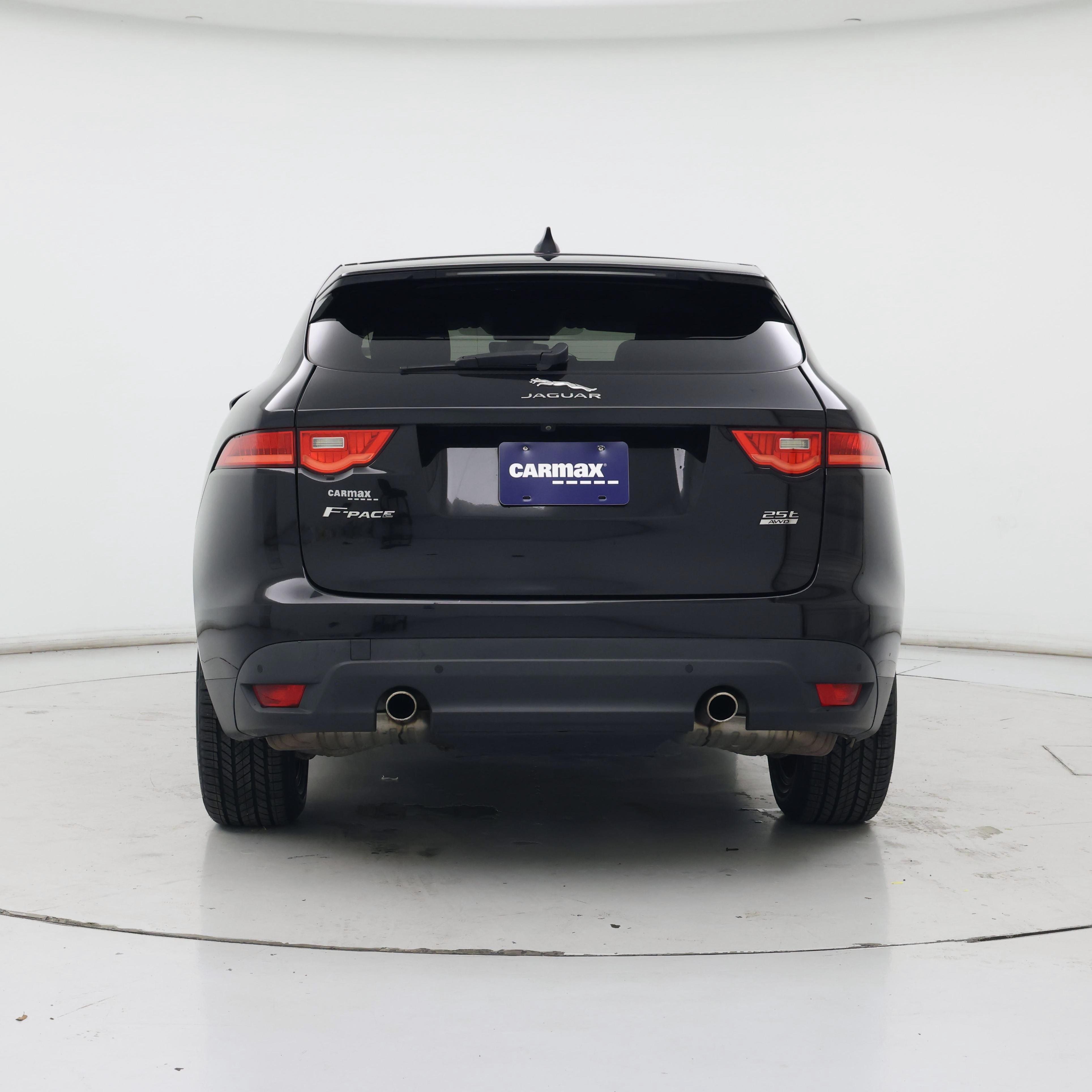 Thumbnail: 2020 Jaguar F-Pace - 6