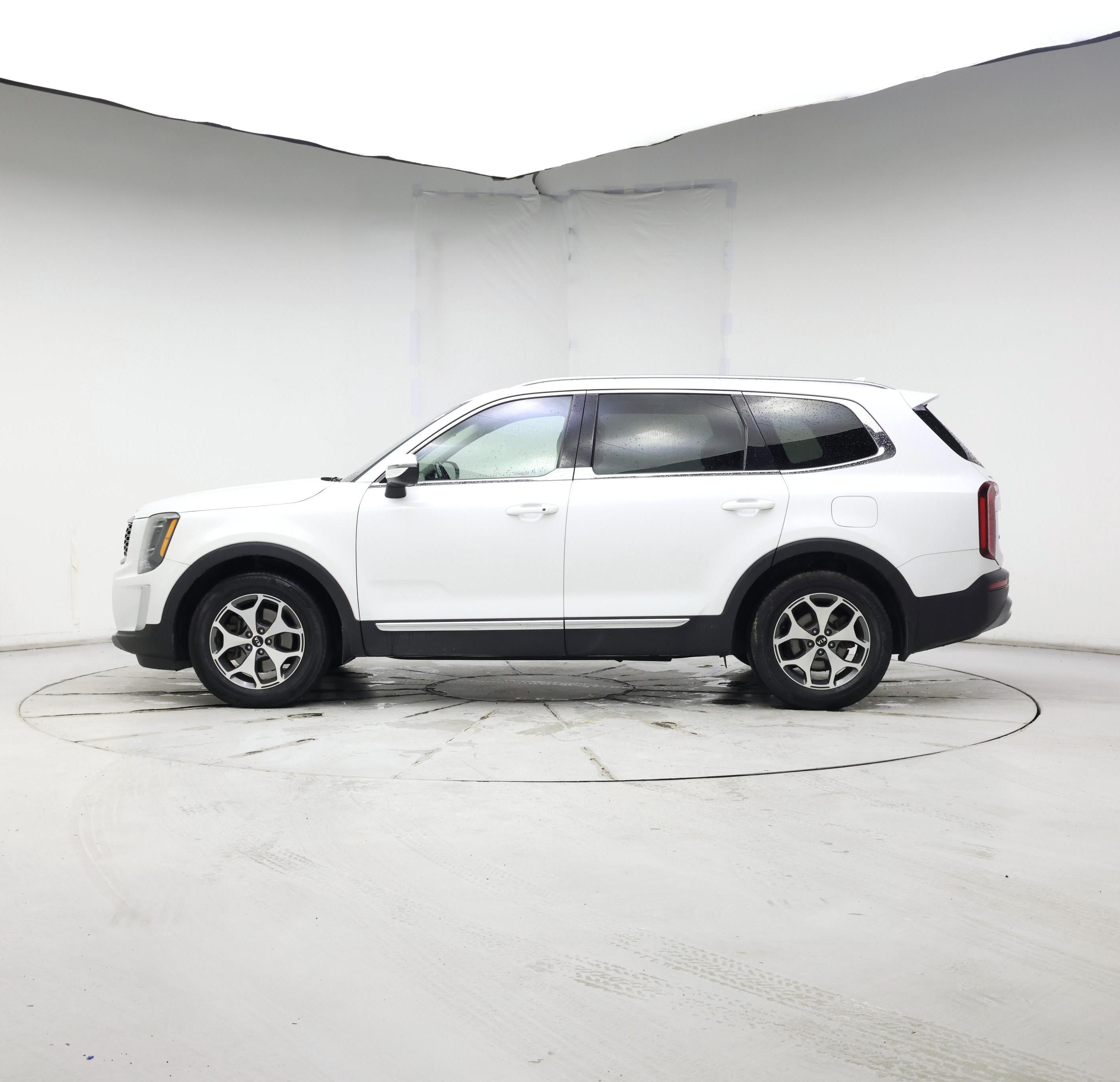 Thumbnail: 2020 Kia Telluride - 3