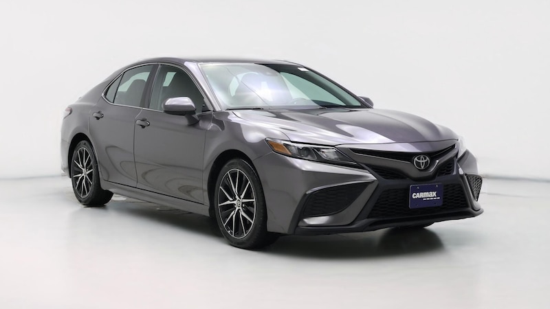 2021 Toyota Camry SE Hero Image