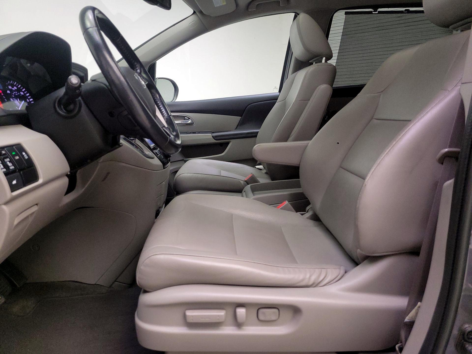 Thumbnail: 2016 Honda Odyssey - 11