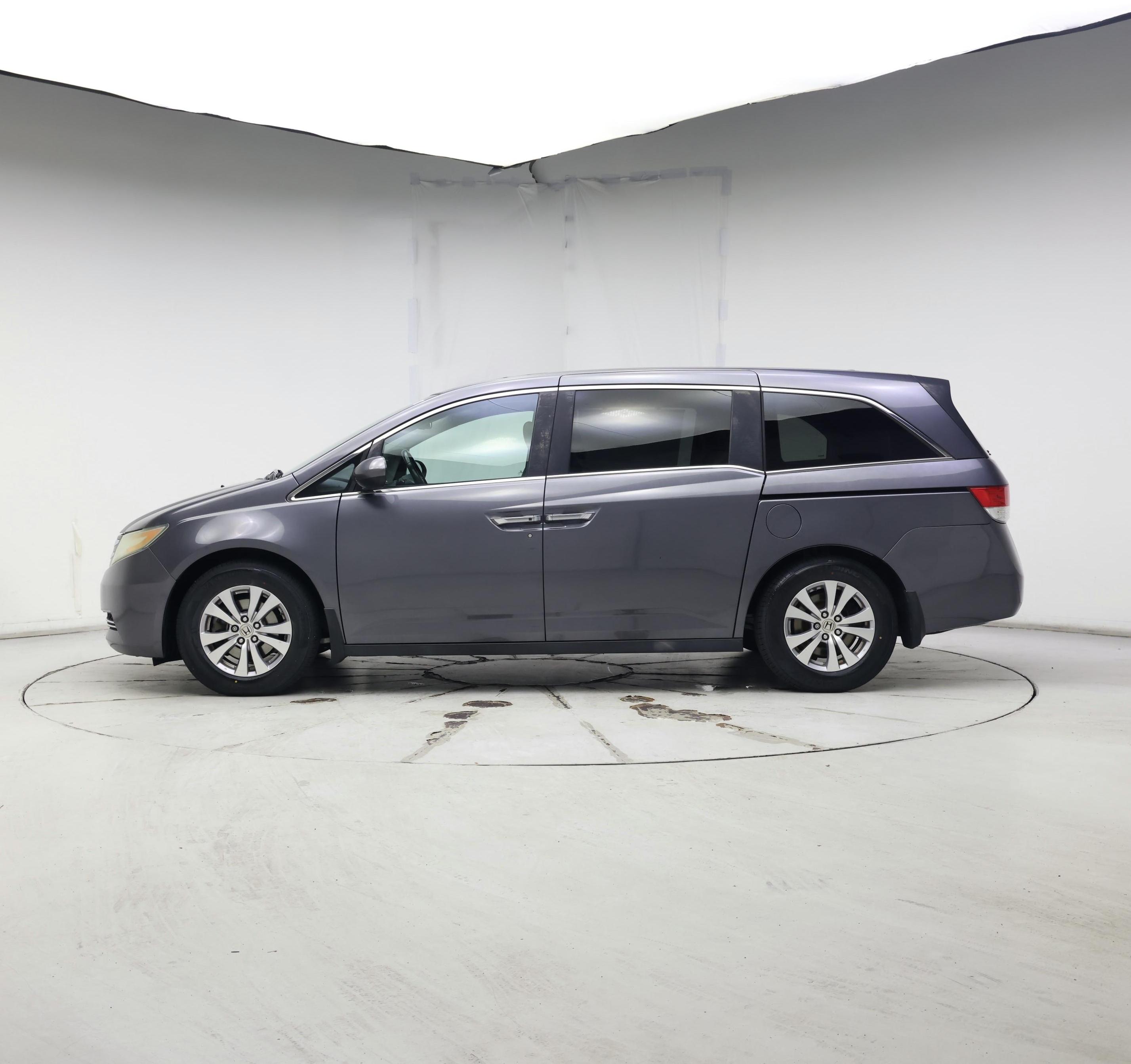 Thumbnail: 2016 Honda Odyssey - 3