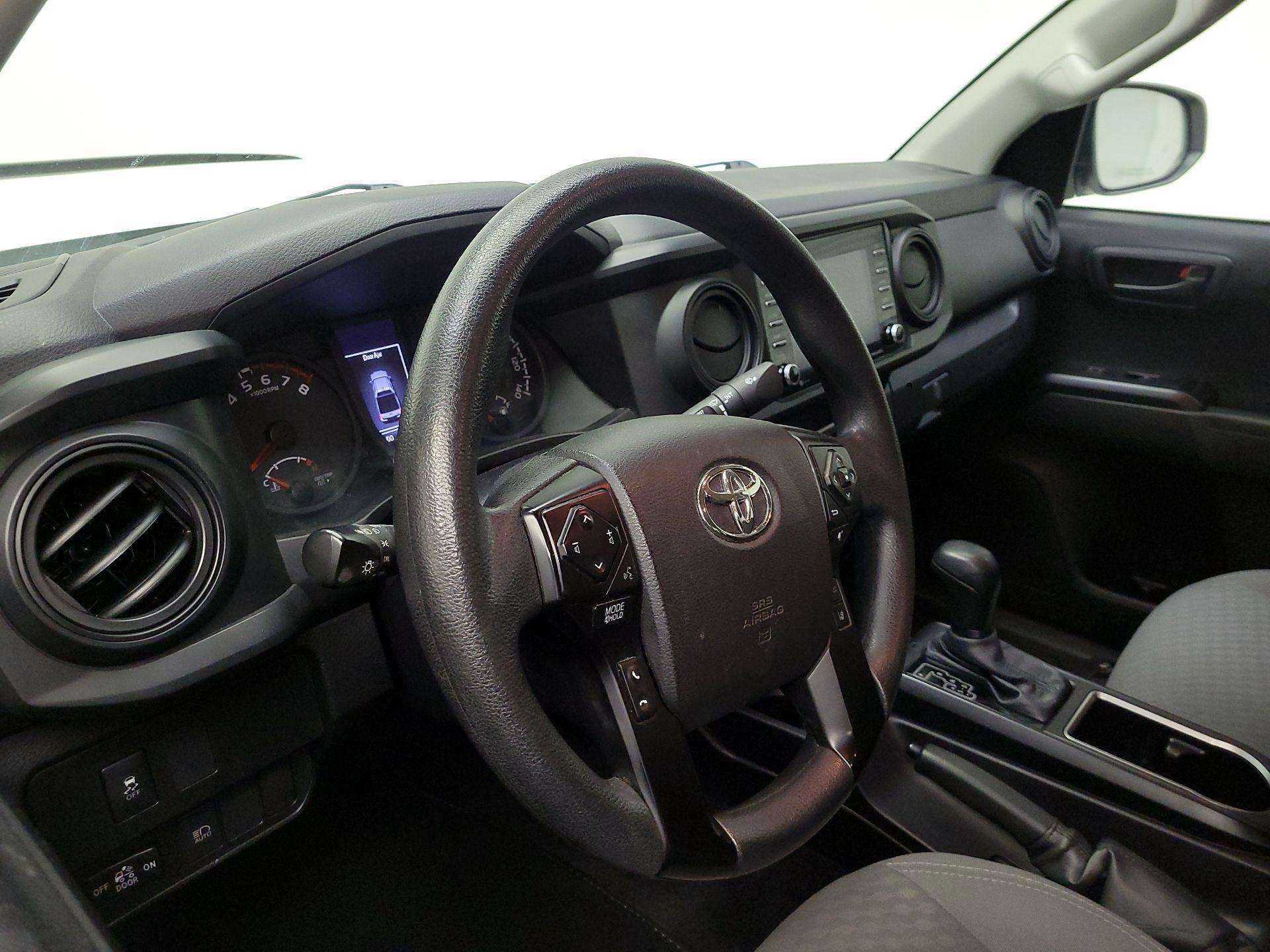 Thumbnail: 2022 Toyota Tacoma - 9