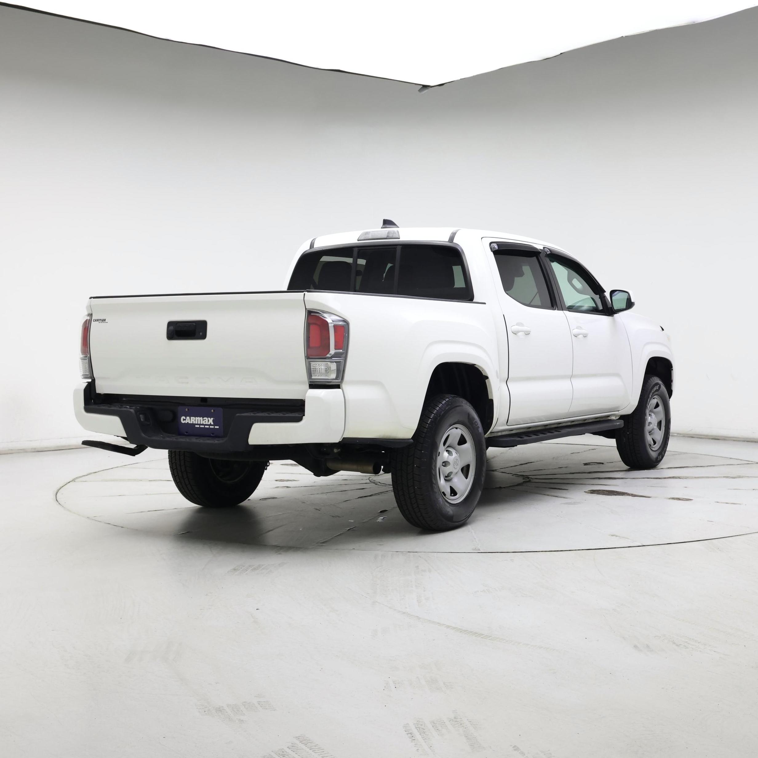 Thumbnail: 2022 Toyota Tacoma - 8