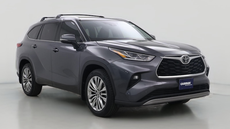 2022 Toyota Highlander Platinum Hero Image