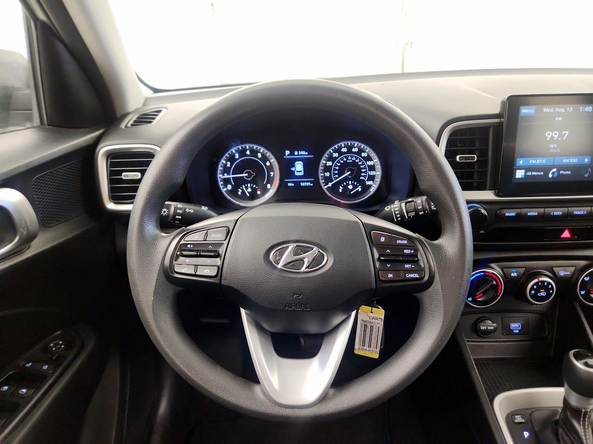 Thumbnail: 2021 Hyundai Venue - 10