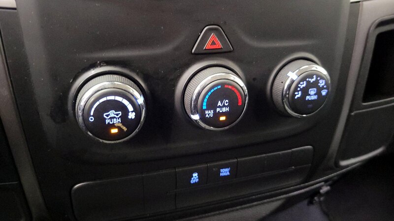 2022 RAM 1500 Classic SLT 16