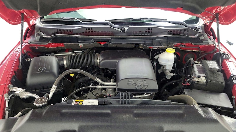 2022 RAM 1500 Classic SLT 21