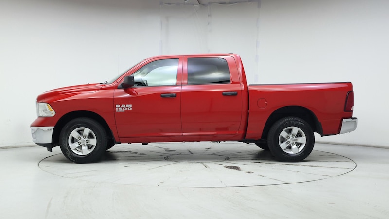 2022 RAM 1500 Classic SLT 3