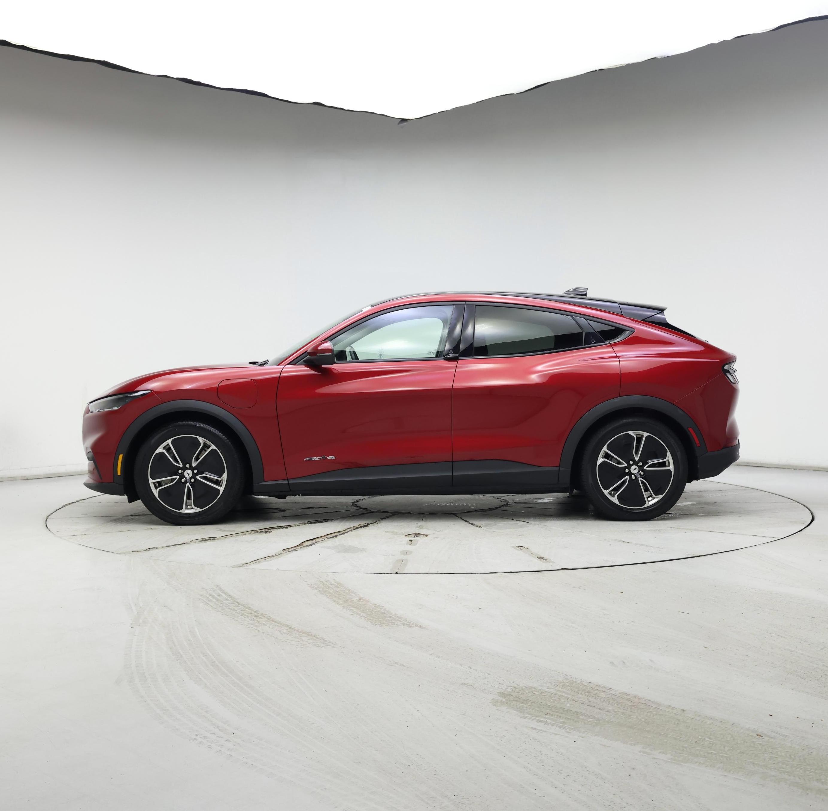 Thumbnail: 2021 Ford Mustang Mach-E - 3