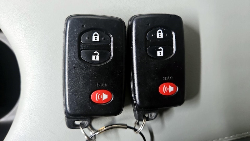 2015 Toyota Prius Four 22