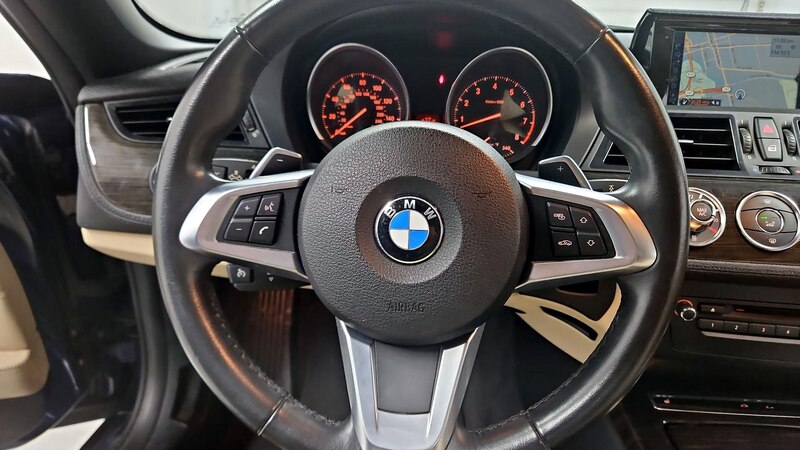 2015 BMW Z4 sDrive28i 10