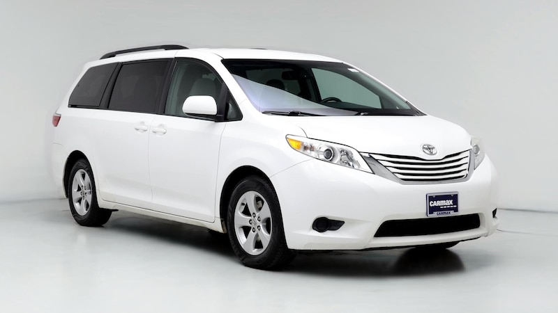 2015 Toyota Sienna LE Hero Image