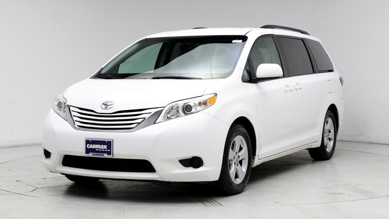 2015 Toyota Sienna LE 4