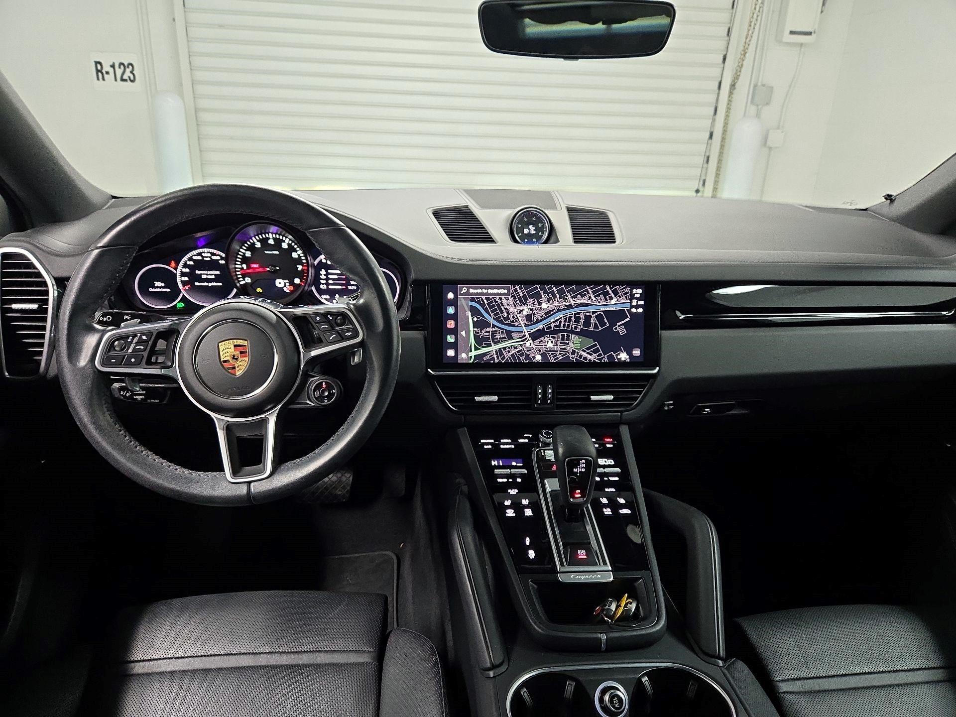 Thumbnail: 2022 Porsche Cayenne - 9