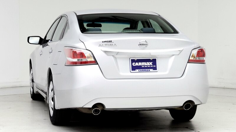 2015 Nissan Altima S 6