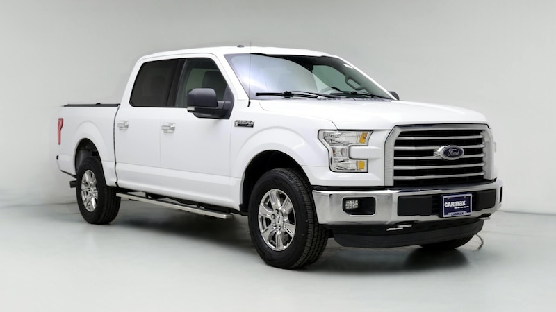 2015 Ford F-150 XLT Hero Image