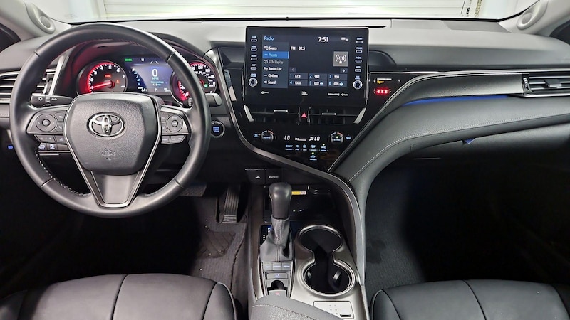 2022 Toyota Camry XSE 9