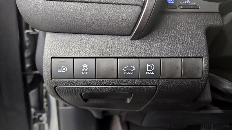 2022 Toyota Camry XSE 13