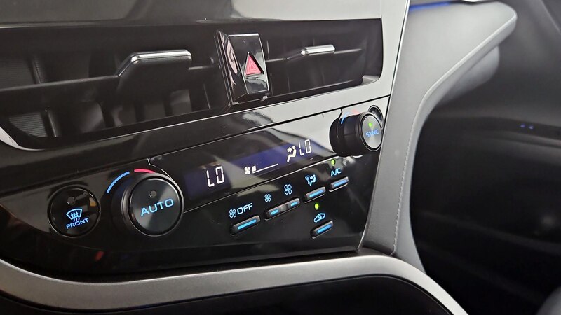 2022 Toyota Camry XSE 16