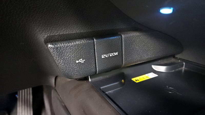 2022 Toyota Camry XSE 18