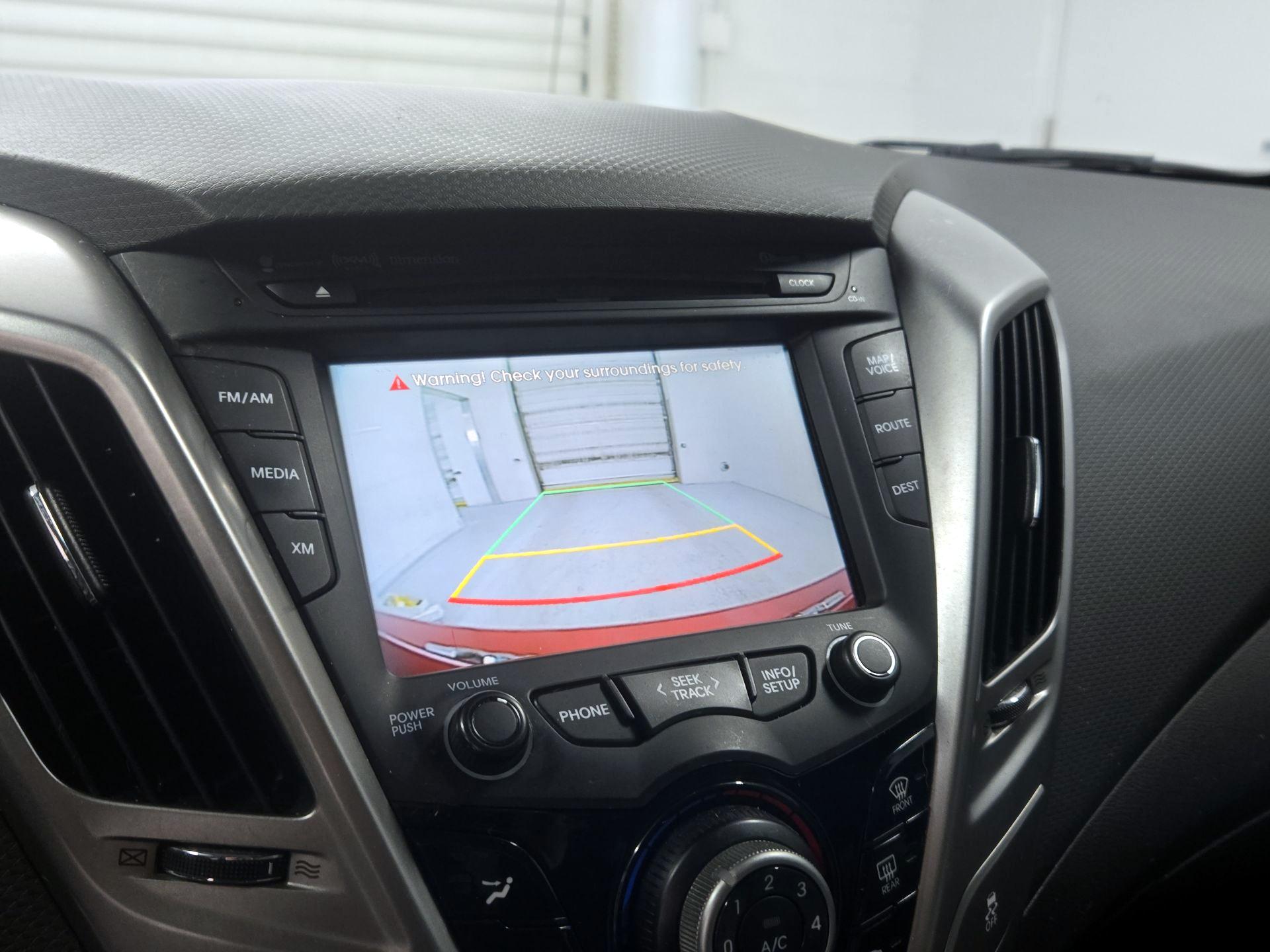 Thumbnail: 2014 Hyundai Veloster - 15