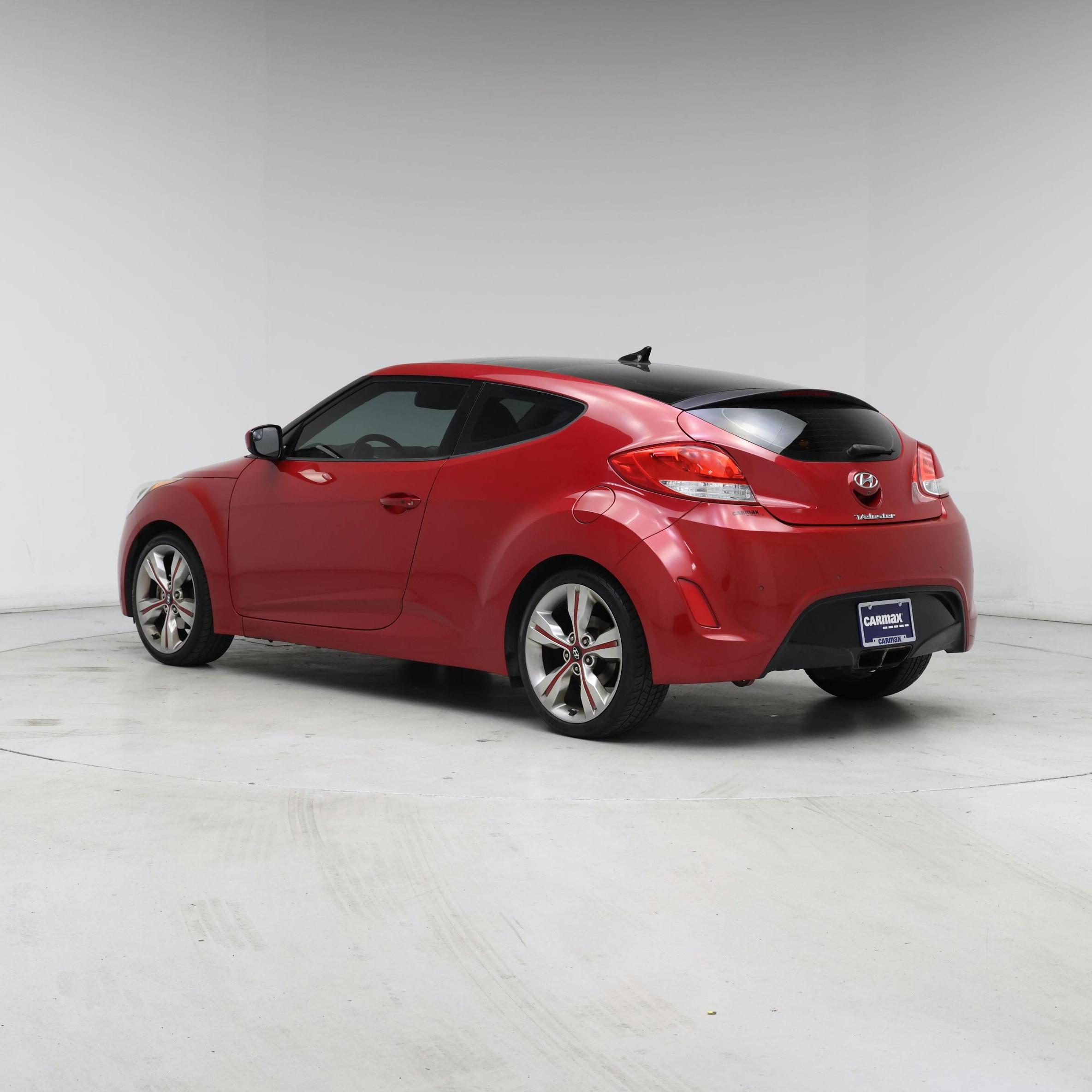 Thumbnail: 2014 Hyundai Veloster - 2