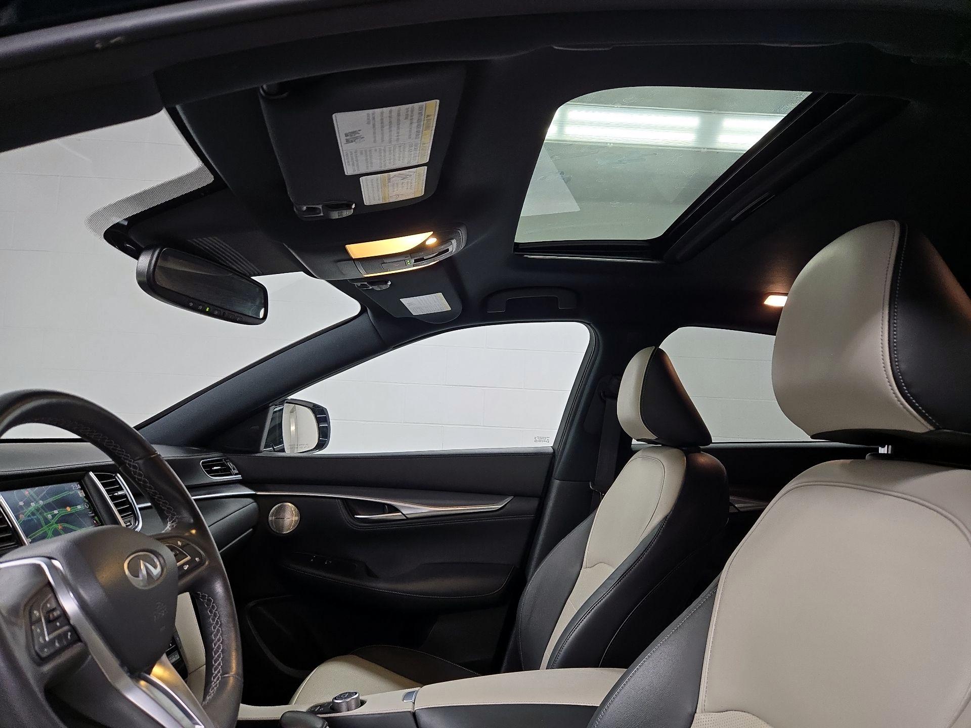 Thumbnail: 2022 INFINITI QX55 - 20