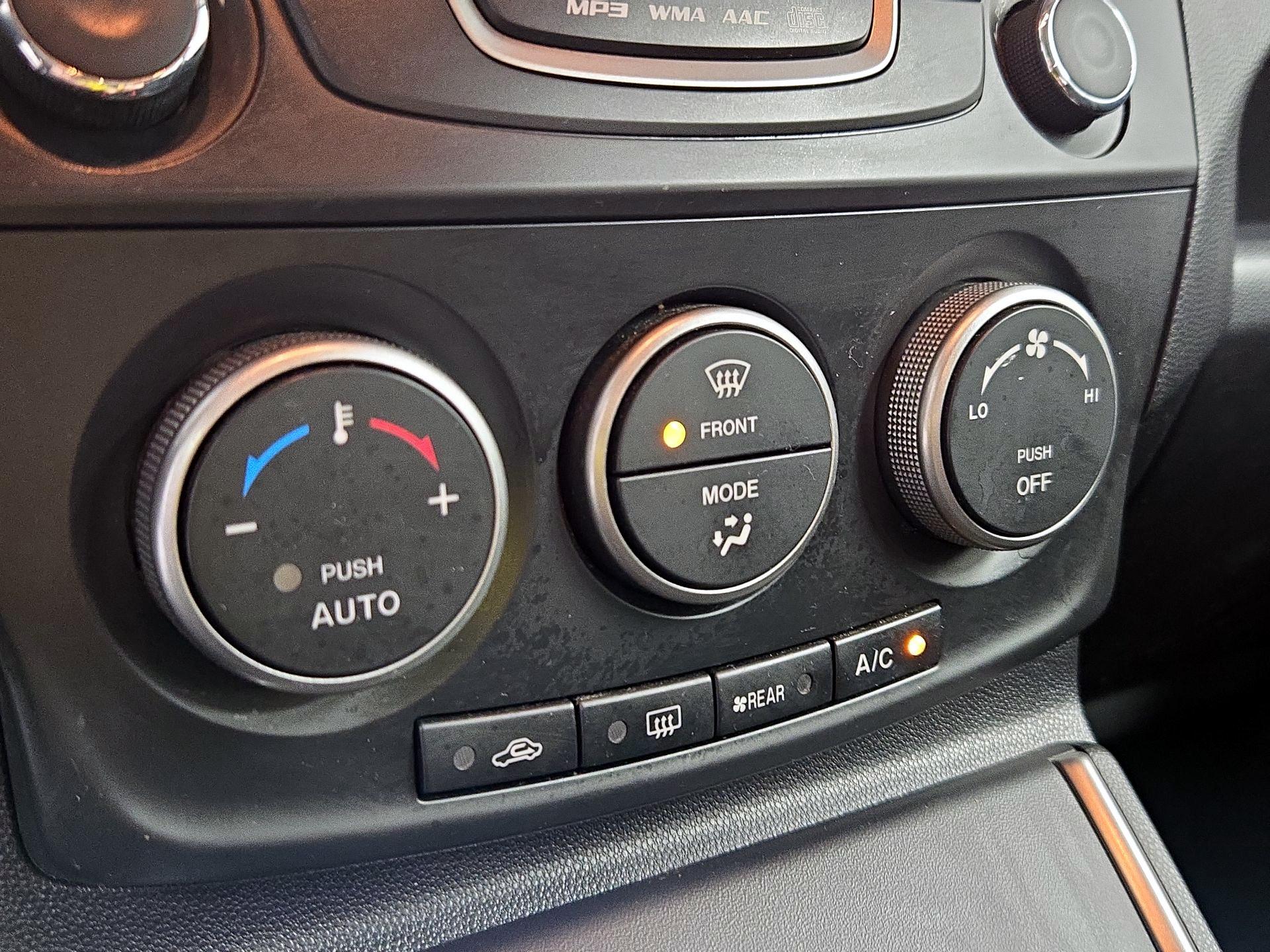 Thumbnail: 2014 Mazda Mazda5 - 15