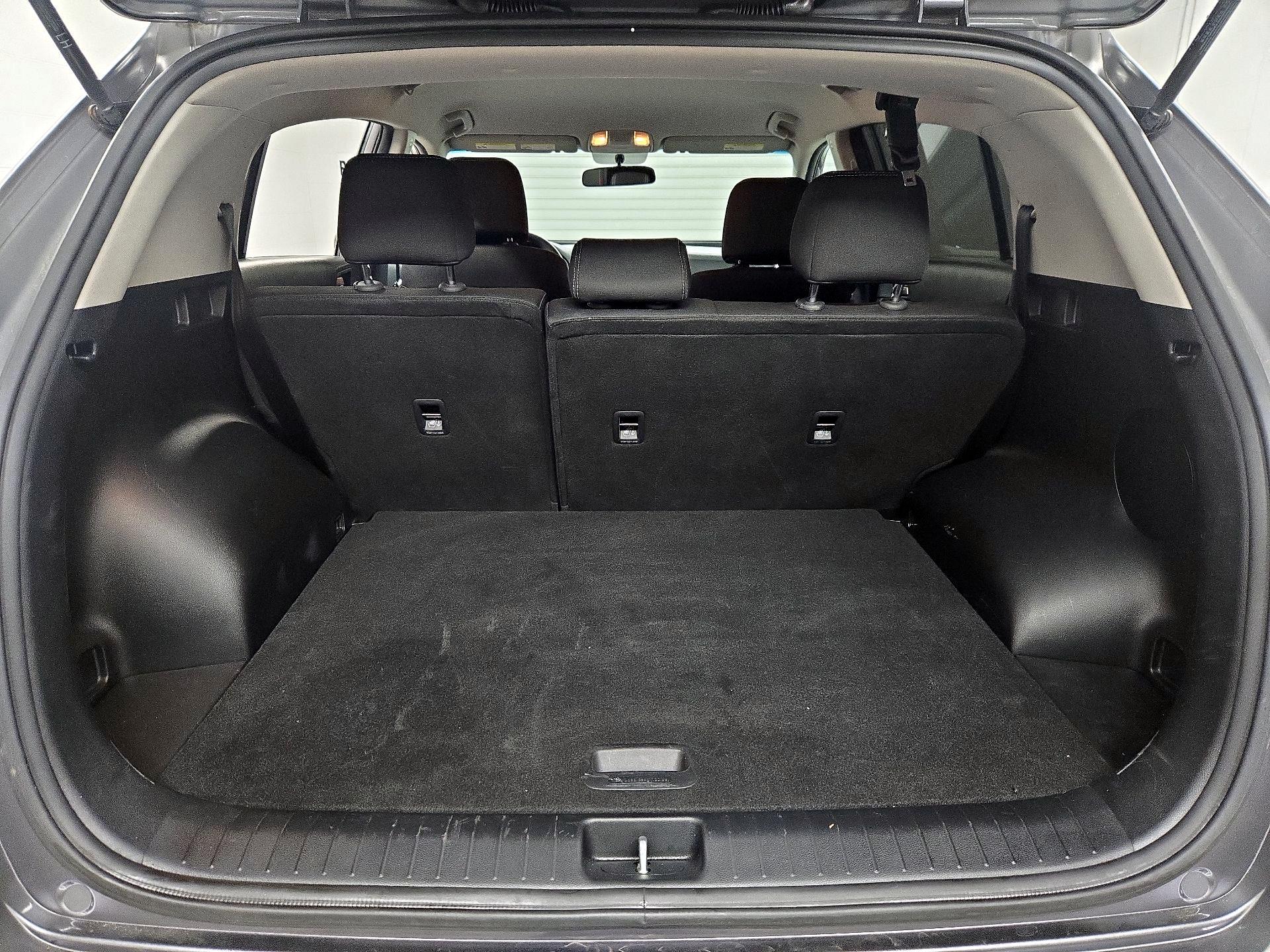 Thumbnail: 2019 Kia Sportage - 20