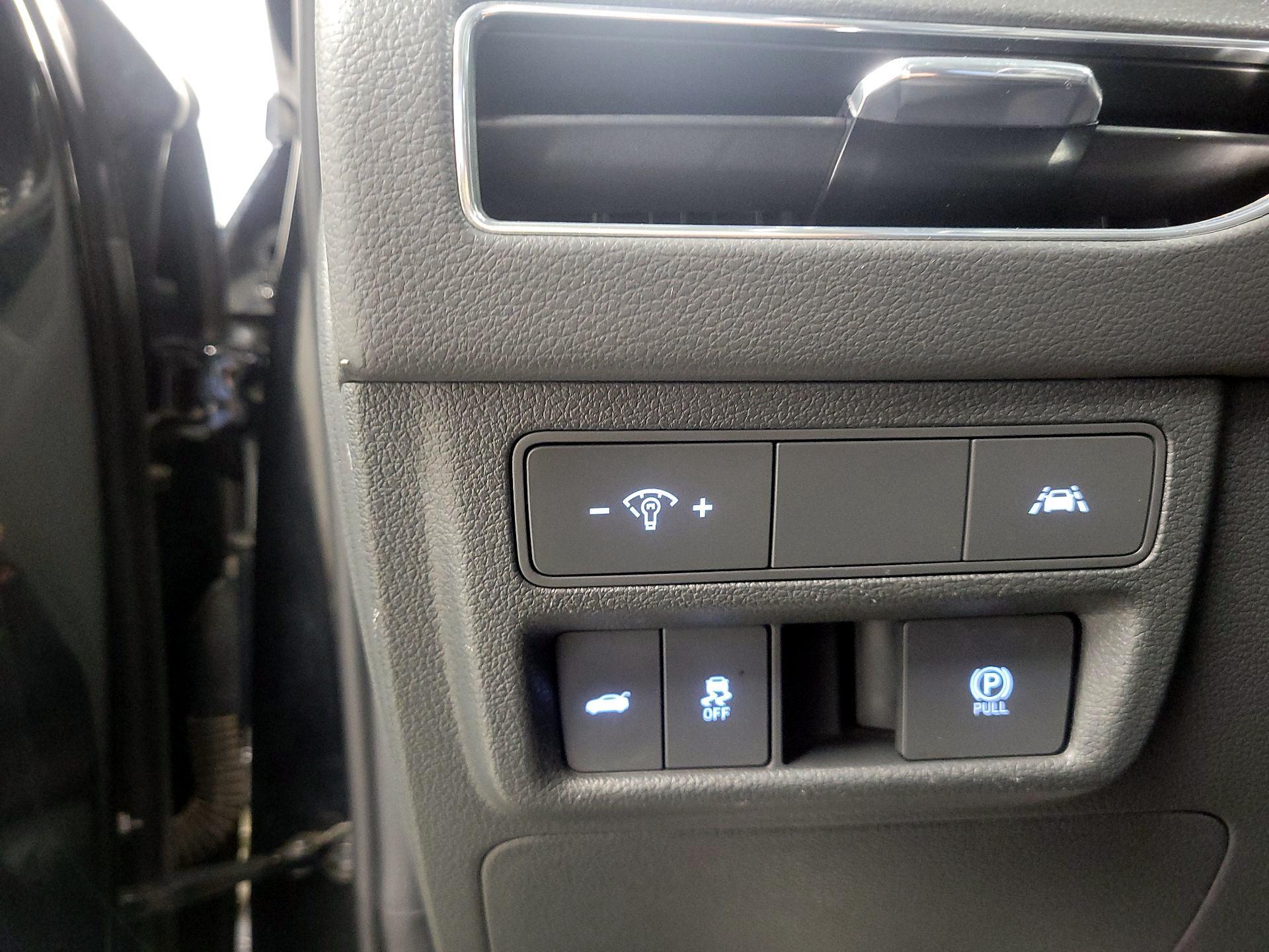 Thumbnail: 2022 Hyundai Sonata - 13