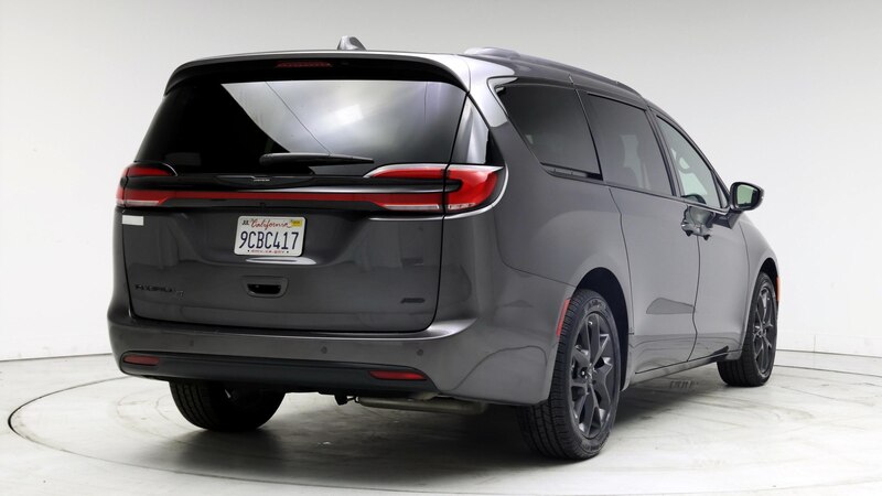 2022 Chrysler Pacifica Touring L 8