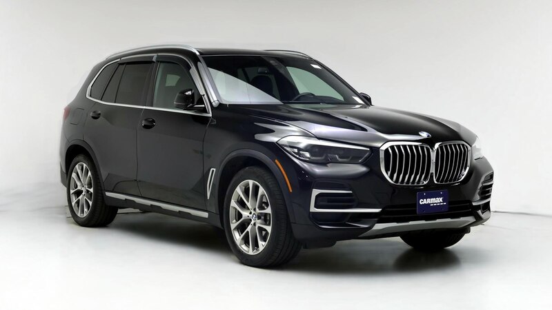 2022 BMW X5 sDrive40i Hero Image