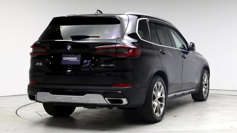 2022 BMW X5 sDrive40i 8