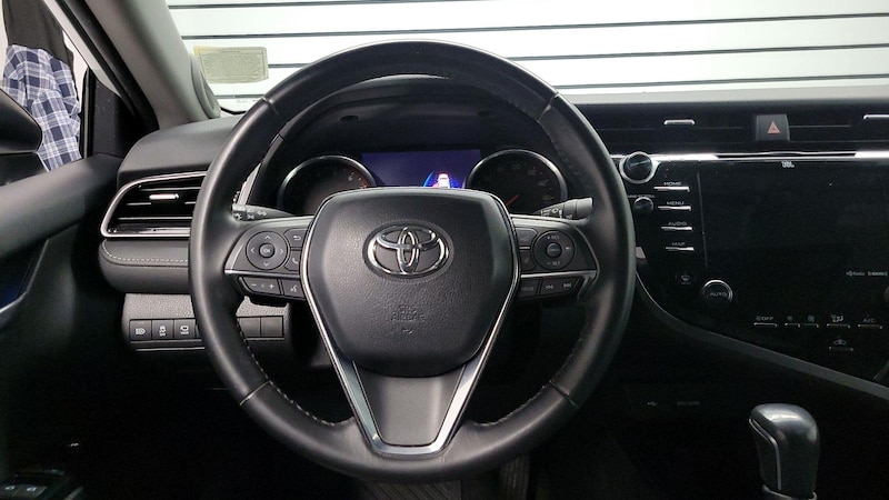 2020 Toyota Camry XSE 10