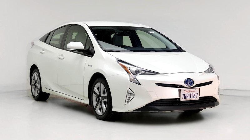 2017 Toyota Prius Three Touring Hero Image