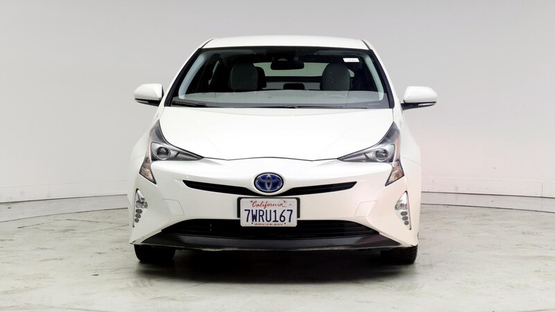 2017 Toyota Prius Three Touring 5