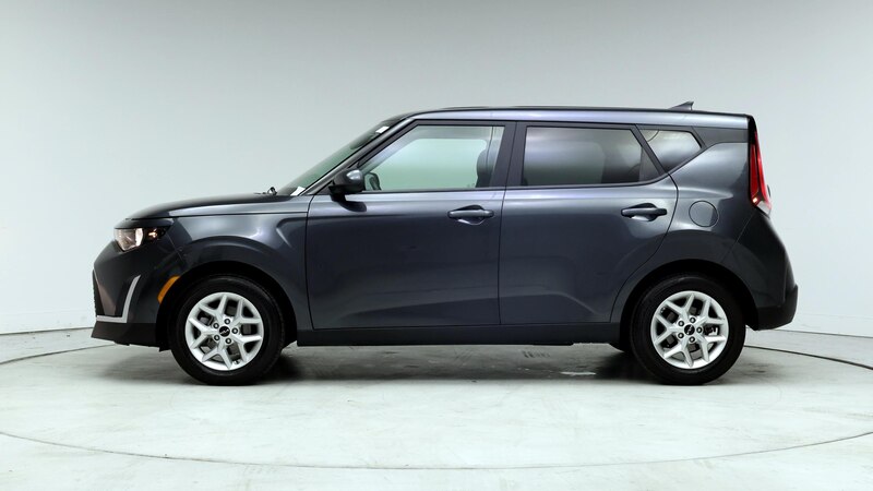 2023 Kia Soul LX 3