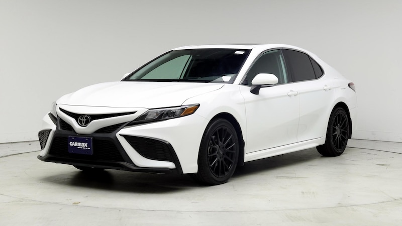 2022 Toyota Camry SE 4