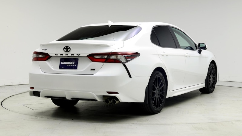 2022 Toyota Camry SE 8