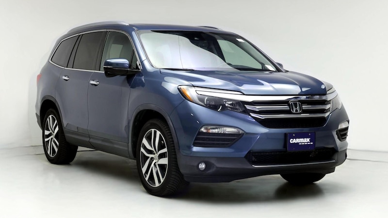 2017 Honda Pilot Touring Hero Image