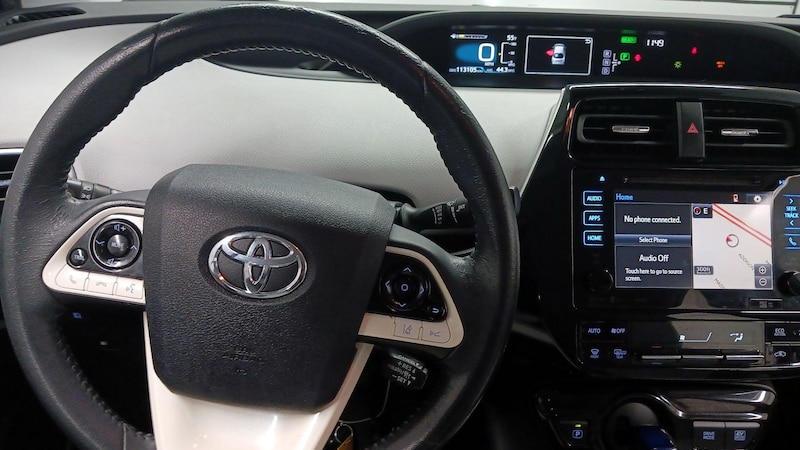 2016 Toyota Prius Three Touring 10