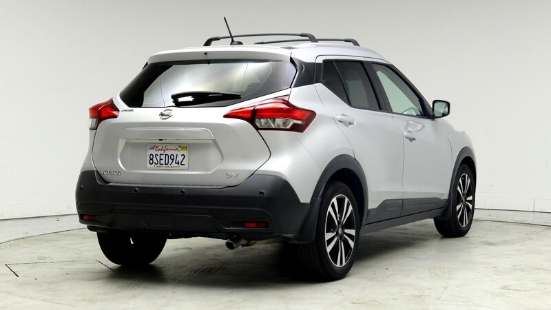 2020 Nissan Kicks SV 8