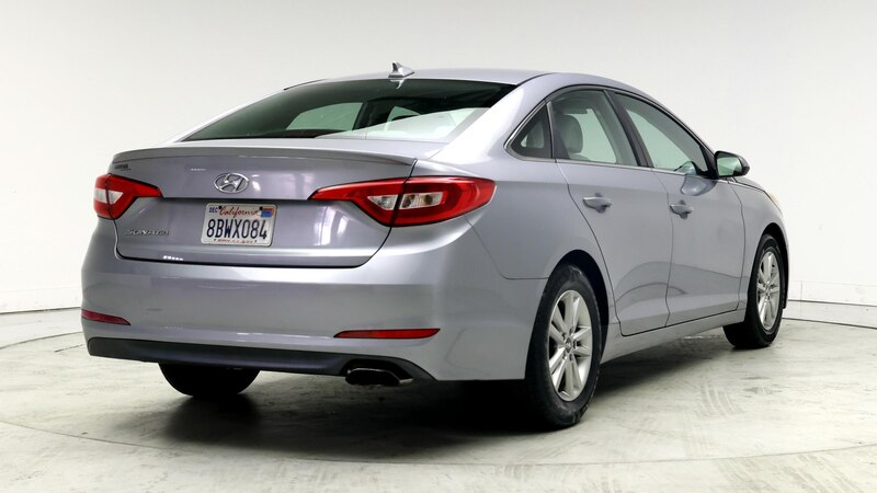 2016 Hyundai Sonata SE 8