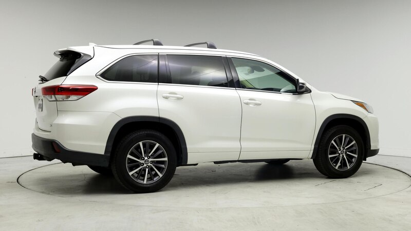 2017 Toyota Highlander XLE 7